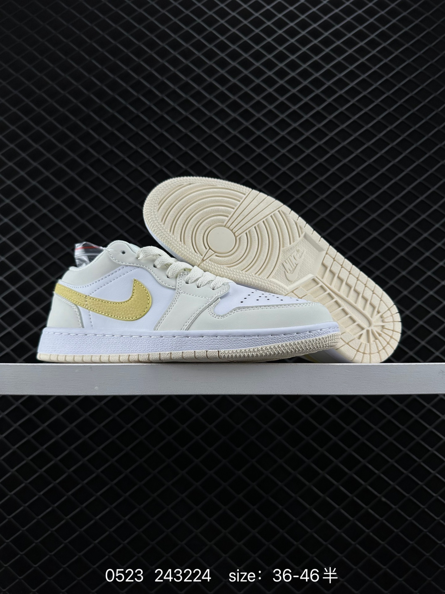 Air Jordan 1 Low AJ1